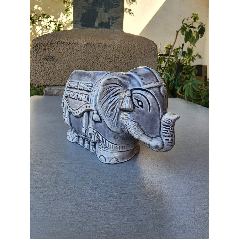 VTG. Bengal Lounge Empress Hotel Souvenir Collectible  Elephant Planter